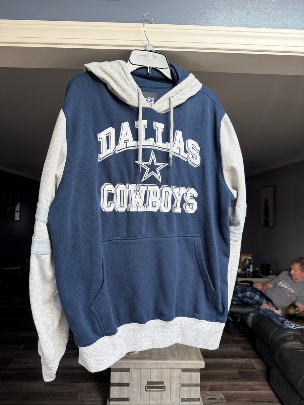 Men’s NFL Dallas Cowboys Navy and Gray Pullover Hoodie